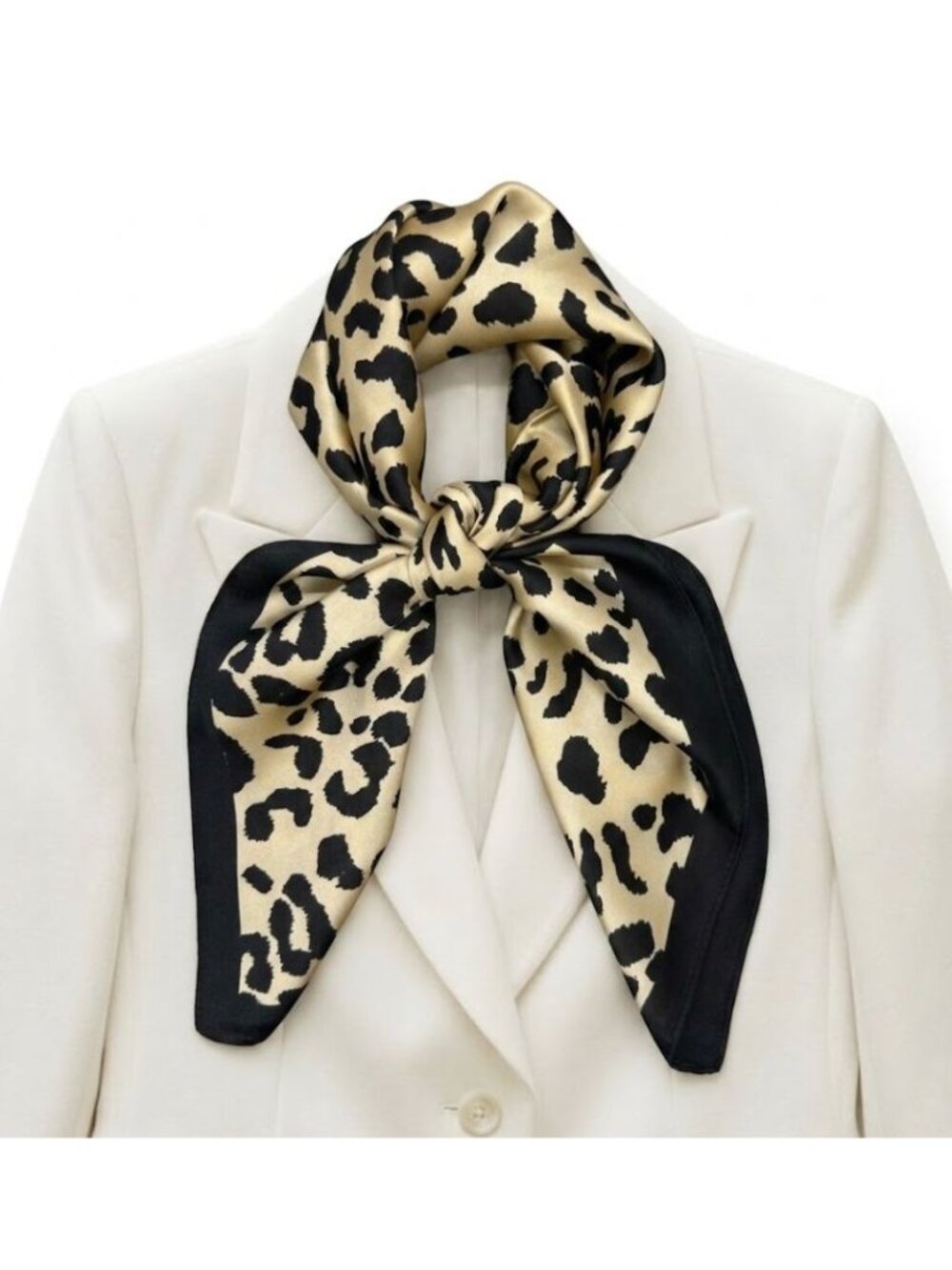 ✨Elegant Bandana Square Scarf Silky Satin Cheetah Print Leopard Head Neck New - Picture 2 of 6